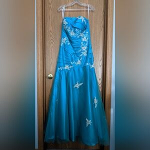 Milano prom dress with appliques, teal, size XL